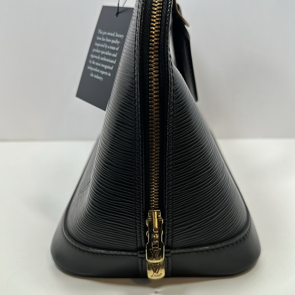Authenticated LOUIS VUITTON Alma Epi PM w/ dust bag- Black - Picture 6 of 16